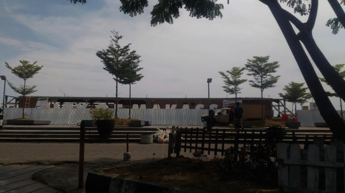 Dinas PU Makassar Kejar deadline Pengerjaan Panggung F8
