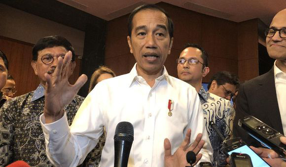 Kasus Covid-19 Jadi 117, Jokowi Minta Pemda Dukung Kebijakan ASN Bekerja di Rumah Dengan Online