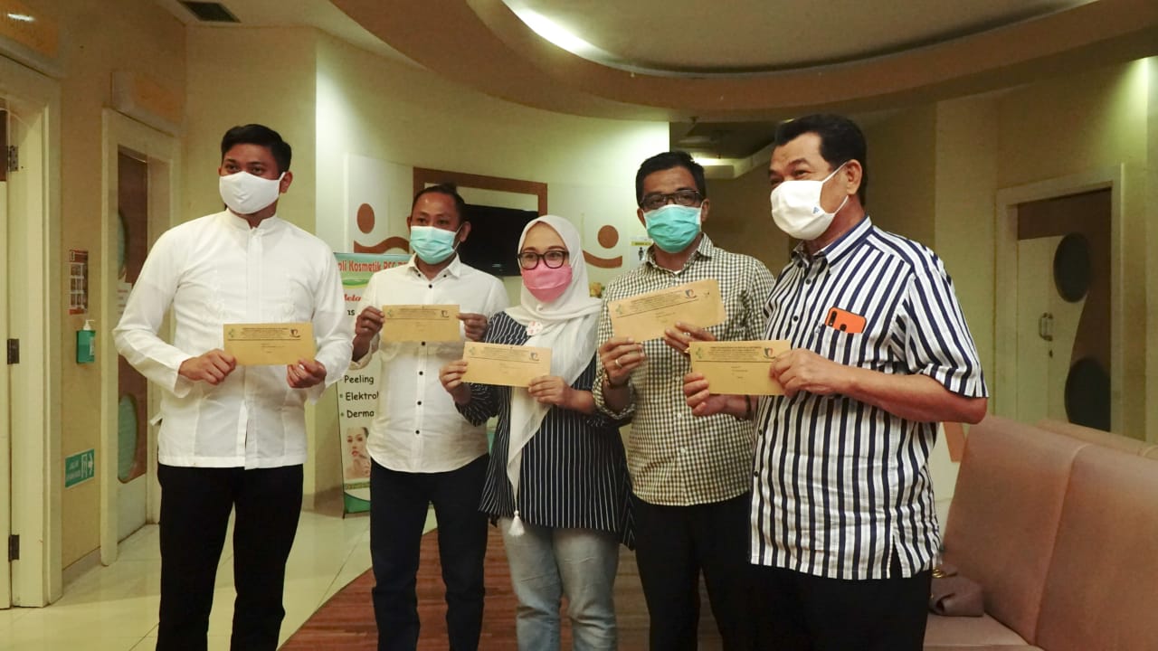 Bapaslon Tina-Ado Rampungkan Pemeriksaan Kesehatan di RS Wahidin
