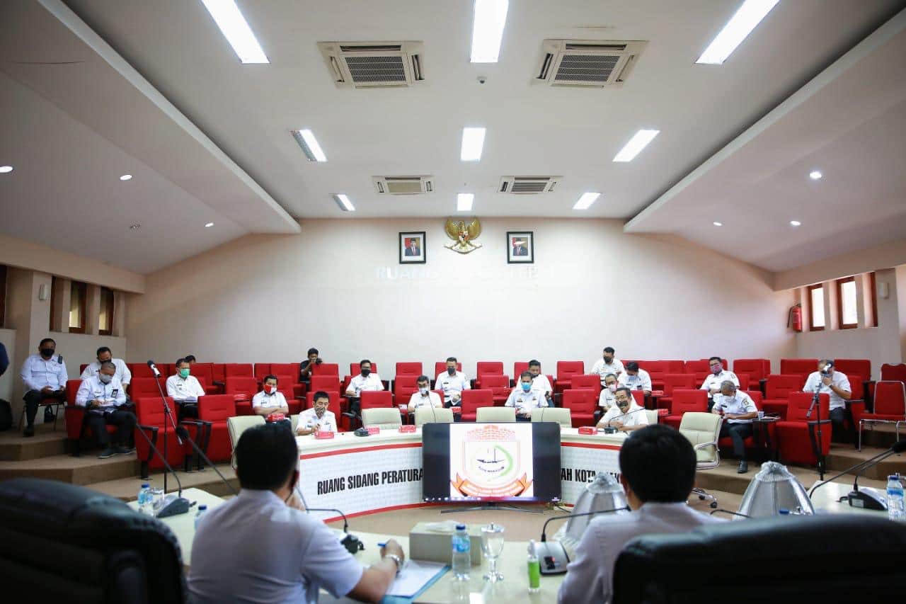 Rudy Tantang Camat se Kota Makassar Buat Program Inovatif Pulihkan Ekonomi