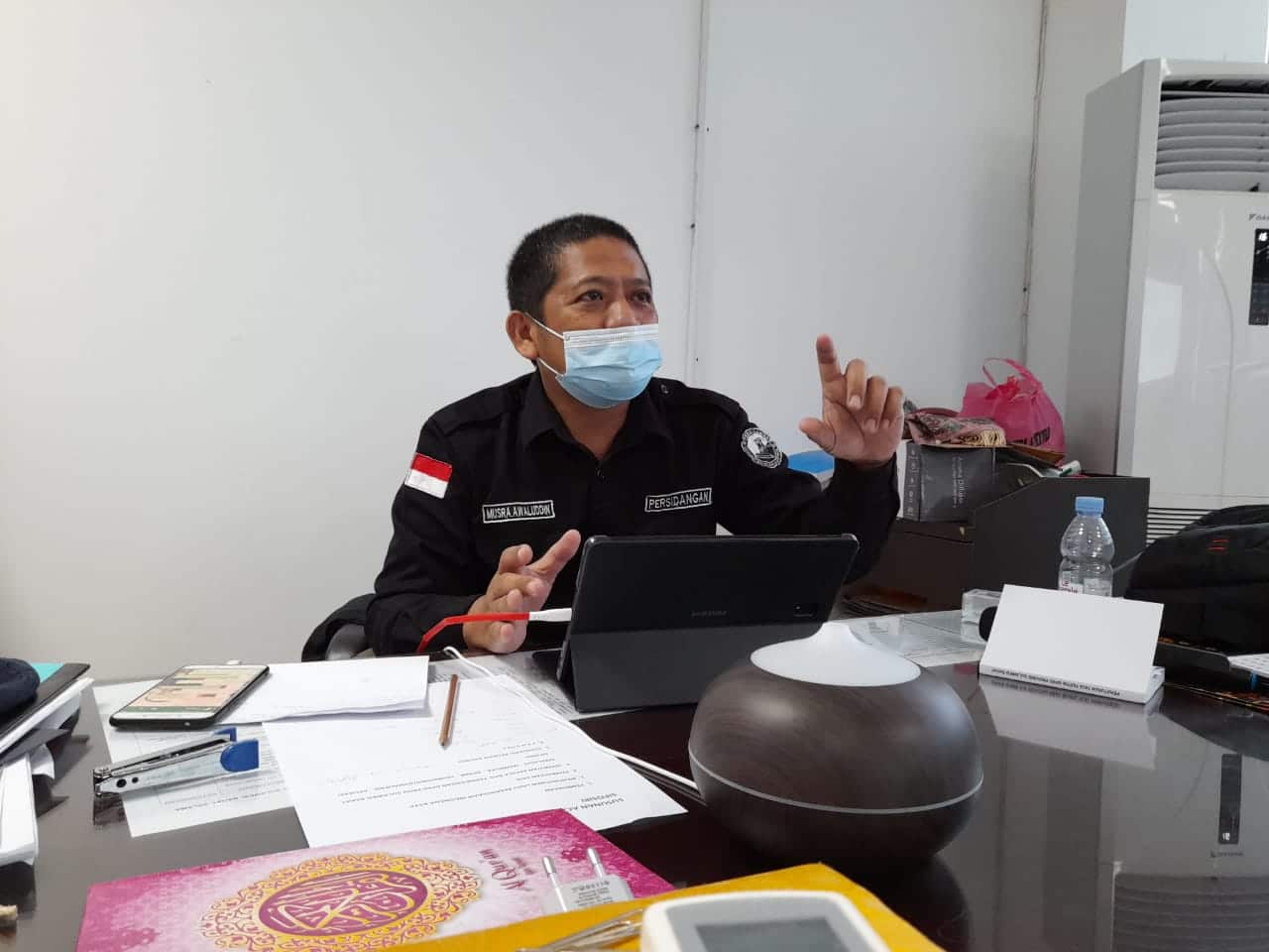Persidangan DPRD Sulbar Luncurkan Aplikasi Berbasis Website ‘Siposiri’