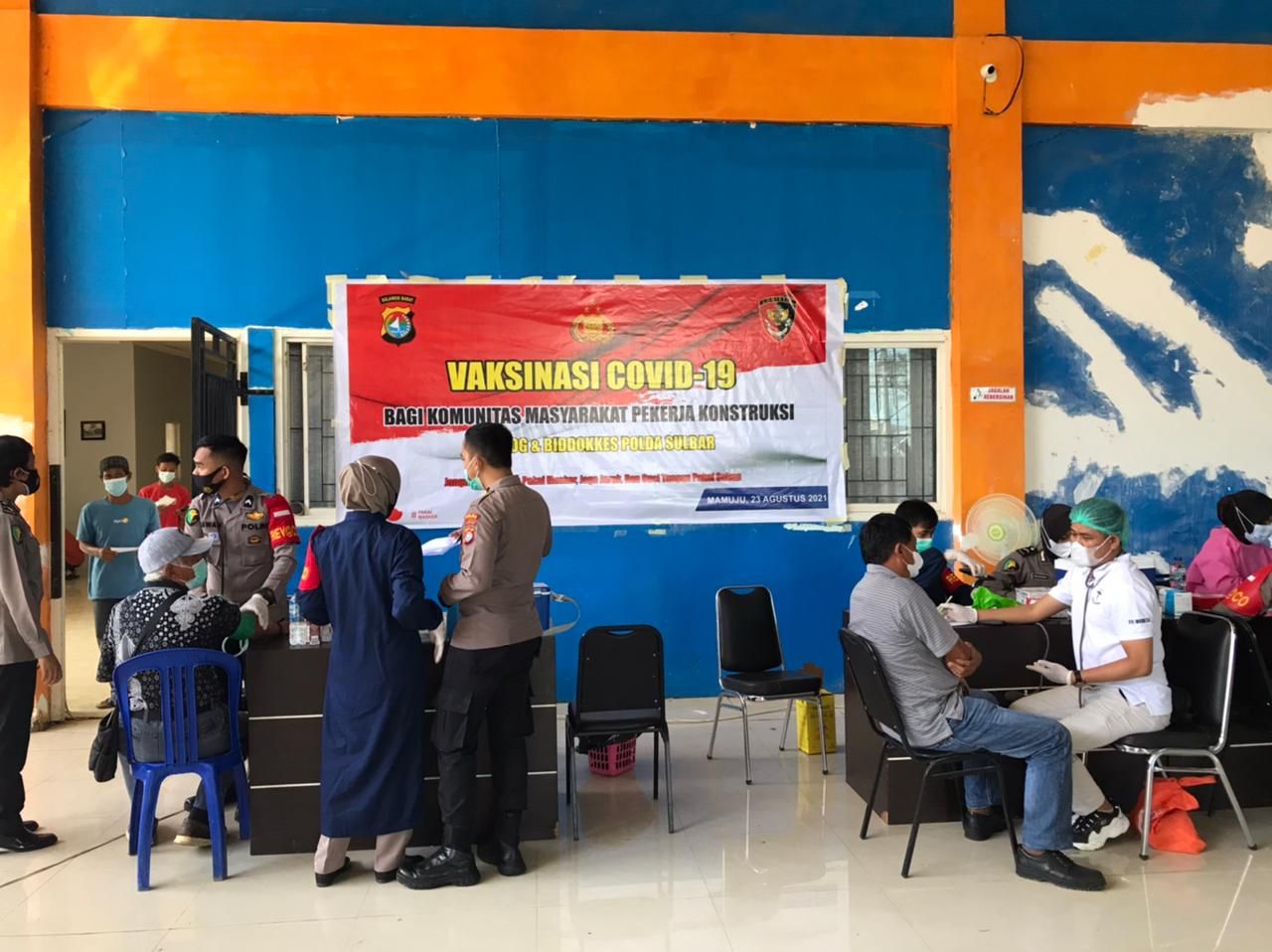 Polda Sulbar Gandeng Komunitas Pekerja Konstruksi Vaksinasi Covid-19