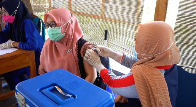 Wujudkan Herd Immunity, Ketua DPRD Majene: Vaksin Teruji dan Aman