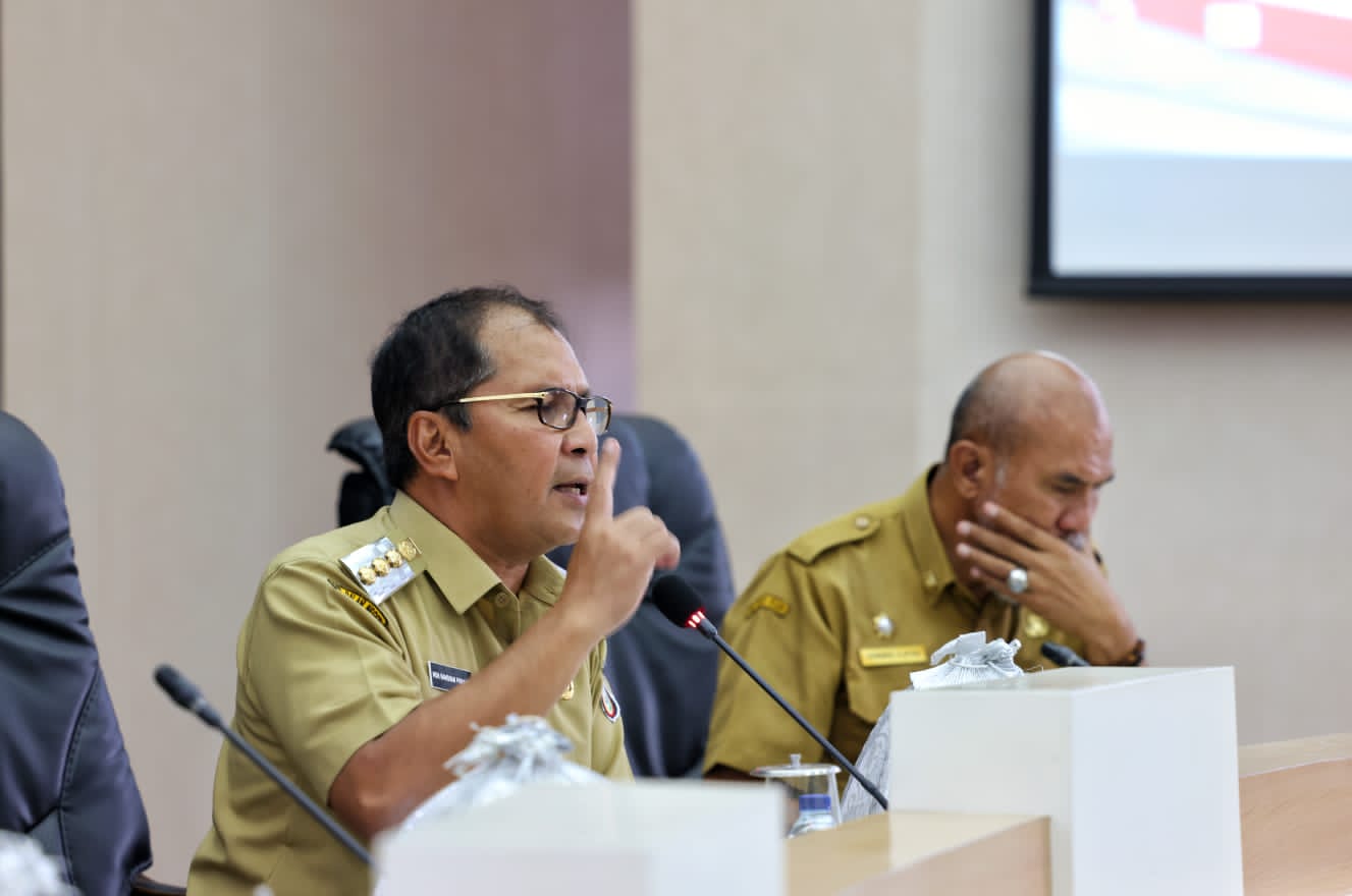 Danny Minta Dinas PU Makassar dukung Longwis Hadapi Resesi Dunia