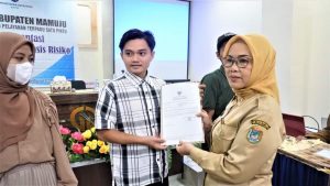 DPMPTSP Mamuju Sosialisasi Aplikasi Perizinan Mandiri