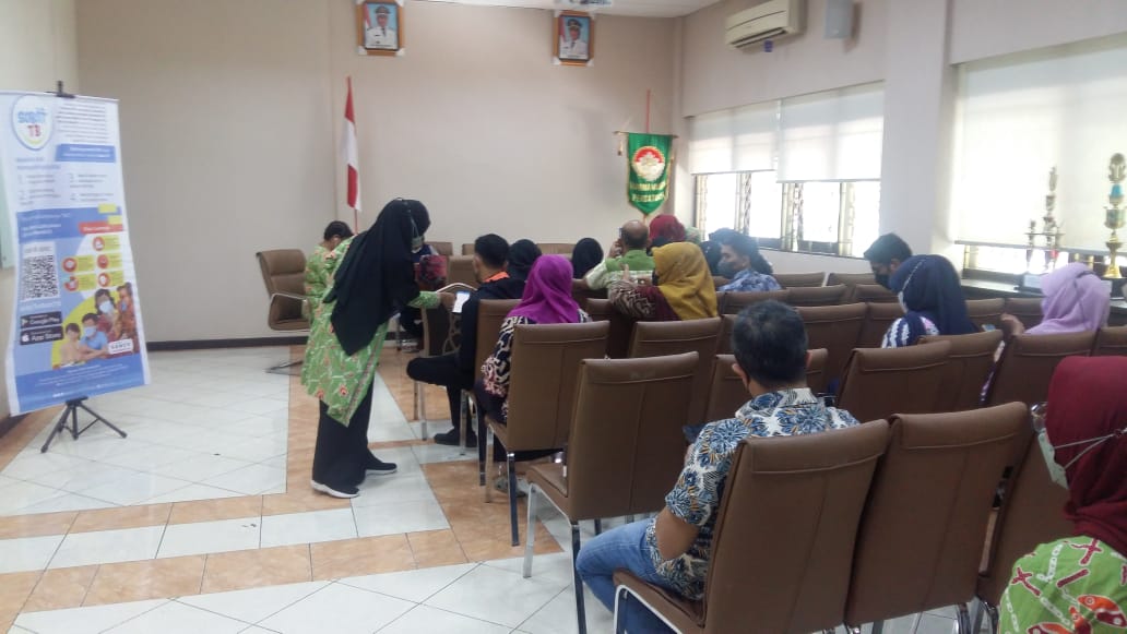 Pegawai Dinas PU Makassar Ikuti Sosialisasi Skrining Mandiri TBC