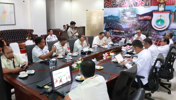 Pj Gubernur Sulbar Terima Audiensi Pengurus KONI Sulbar Persiapan Pra PON