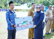 Komitmen Pelayanan Kesehatan, Bupati Mamuju Serahkan 5 Unit Ambulans dan 1 Ambulans Laut