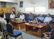 Ketua DPRD Sulbar Terima Kunjungan APDESI