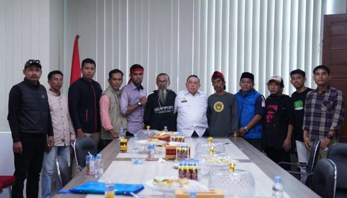 Unjuk Rasa Tambang Pasir, Perwakilan Massa Aksi Puas dengan Jawaban Wagub Salim