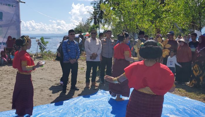 Festival Sungai Tubo-Salutambung, SDK: Pembangunan Harus Selaras Kelestarian Lingkungan dan Keluhuran Budaya