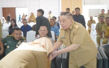 Wagub Sulbar Minta OJK Perkuat Pengawasan KUR untuk Dongkrak Ekonomi Daerah