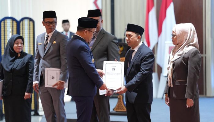 SDK Lantik 15 Eselon 2 Definitif dan 5 Plt