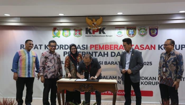 Cegah Korupsi, Gubernur Suhardi Duka Kordinasi ke KPK RI